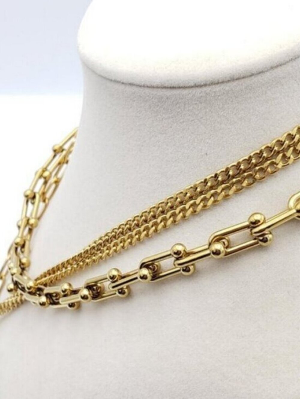 Double Chain Necklace with Authentic Louis Vuitton Padlock Pendant & Fresh Pearl - Picture 4 of 12